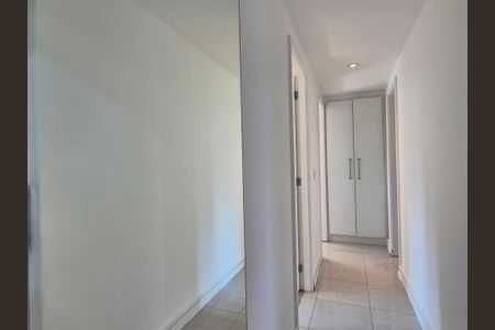 Apartamento para alugar com 118m², 3 quartos e 2 vagasCorredor