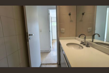 Apartamento à venda com 118m², 3 quartos e 2 vagasBanheiro Social 