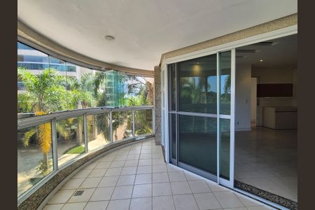 Apartamento para alugar com 118m², 3 quartos e 2 vagasVaranda da Sala