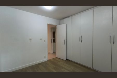Apartamento à venda com 118m², 3 quartos e 2 vagasQuarto 2