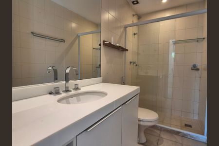 Apartamento para alugar com 118m², 3 quartos e 2 vagasBanheiro da Suíte