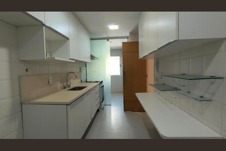 Apartamento à venda com 118m², 3 quartos e 2 vagasCozinha e Área de Serviço 