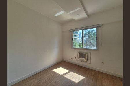 Apartamento para alugar com 118m², 3 quartos e 2 vagasQuarto 2