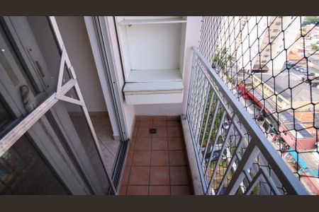 Apartamento para alugar com 64m², 3 quartos e 1 vagaVaranda