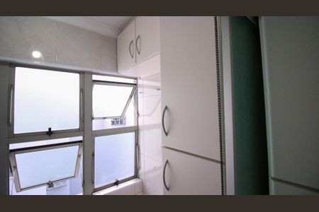 Apartamento para alugar com 64m², 3 quartos e 1 vagaÁrea de Serviço