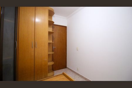 Apartamento para alugar com 64m², 3 quartos e 1 vagaQuarto 2