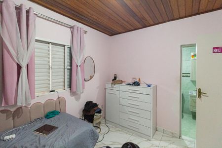 Casa à venda com 205m², 3 quartos e 2 vagasSuíte 2