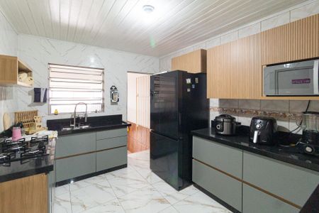 Casa à venda com 205m², 3 quartos e 2 vagasCozinha