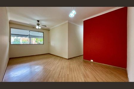 Apartamento à venda com 3 quartos, 75m² em Vila Sofia, São Paulo