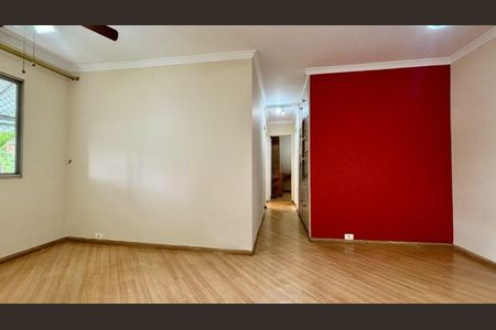 Apartamento à venda com 3 quartos, 75m² em Vila Sofia, São Paulo