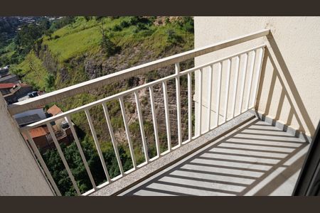 Apartamento à venda com 120m², 2 quartos e 1 vagaSacada quarto 2