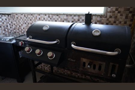 Apartamento à venda com 120m², 2 quartos e 1 vagaÁrea comum - Churrasqueira