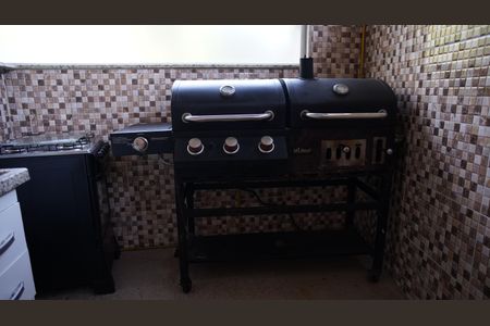 Apartamento à venda com 120m², 2 quartos e 1 vagaÁrea comum - Churrasqueira