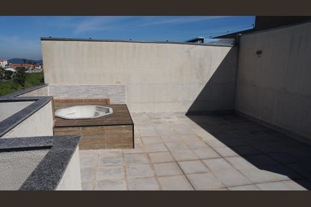 Apartamento à venda com 120m², 2 quartos e 1 vagaCobertura com Ofuro