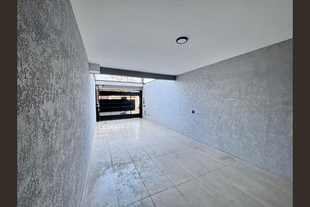 Garagem de casa à venda com 3 quartos, 150m² em Jardim Artur Alvim, São Paulo