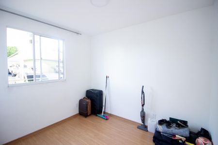 Quarto 2 de apartamento à venda com 2 quartos, 45m² em Chacaras Reunidas Santa Terezinha, Contagem