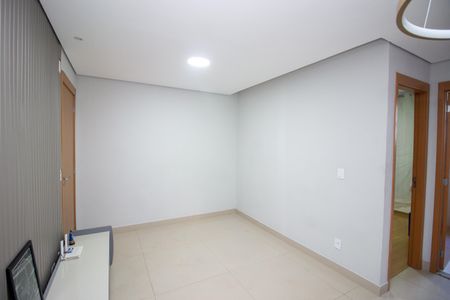 Sala de apartamento à venda com 2 quartos, 45m² em Chacaras Reunidas Santa Terezinha, Contagem