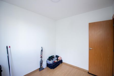 Quarto 2 de apartamento à venda com 2 quartos, 45m² em Chacaras Reunidas Santa Terezinha, Contagem
