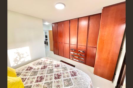 Apartamento à venda com 120m², 3 quartos e 3 vagas Apartamento à venda com 120m², 3 quartos e 3 vagasQuarto 3 - Suíte