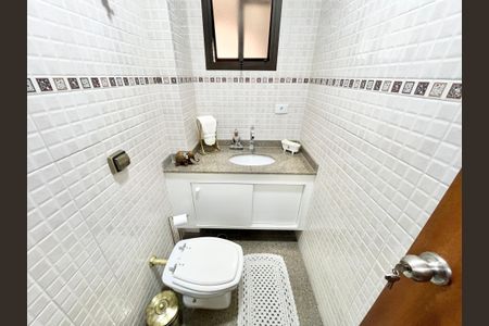 Apartamento à venda com 120m², 3 quartos e 3 vagas Apartamento à venda com 120m², 3 quartos e 3 vagasLavabo