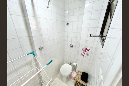 Apartamento à venda com 120m², 3 quartos e 3 vagas Apartamento à venda com 120m², 3 quartos e 3 vagasBanheiro de serviço