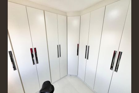 Apartamento à venda com 120m², 3 quartos e 3 vagas Apartamento à venda com 120m², 3 quartos e 3 vagasQuarto 2