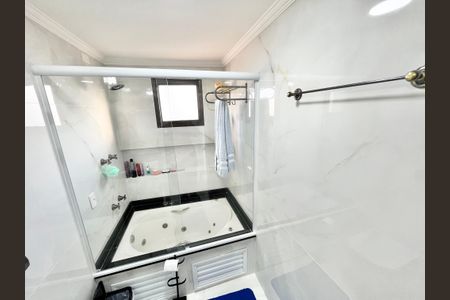 Apartamento à venda com 120m², 3 quartos e 3 vagas Apartamento à venda com 120m², 3 quartos e 3 vagasBanheiro