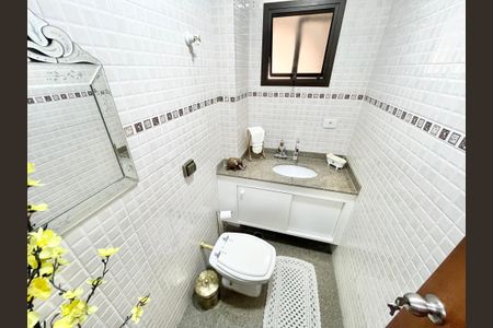 Apartamento à venda com 120m², 3 quartos e 3 vagas Apartamento à venda com 120m², 3 quartos e 3 vagasLavabo