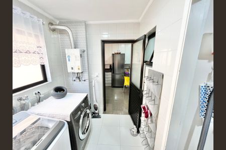 Apartamento à venda com 120m², 3 quartos e 3 vagas Apartamento à venda com 120m², 3 quartos e 3 vagasÁrea de Serviço