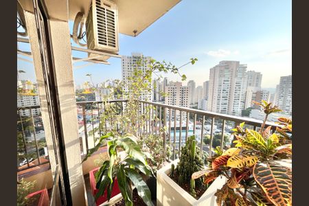 Apartamento à venda com 120m², 3 quartos e 3 vagas Apartamento à venda com 120m², 3 quartos e 3 vagasVaranda da Sala