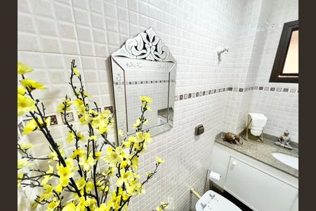 Apartamento à venda com 120m², 3 quartos e 3 vagas Apartamento à venda com 120m², 3 quartos e 3 vagasLavabo