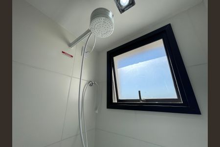 Apartamento para alugar com 36m², 2 quartos e sem vagaBanheiro