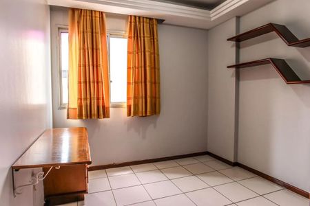 Quarto de apartamento para alugar com 3 quartos, 100m² em Setor Oeste, Goiânia