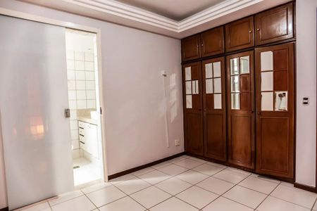 Apartamento para alugar com 100m², 3 quartos e 1 vagaQuarto