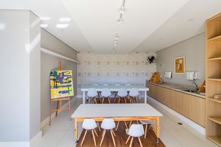 Apartamento à venda com 83m², 2 quartos e 2 vagasÁrea comum - Sala de artes