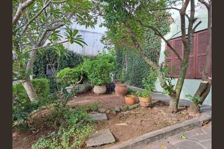 Casa à venda com 140m², 2 quartos e 1 vagaJardim