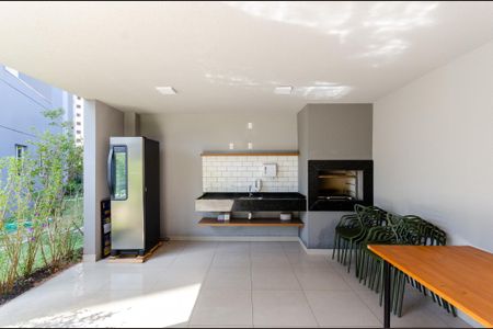 Apartamento para alugar com 34m², 2 quartos e sem vagaÁrea comum - Churrasqueira