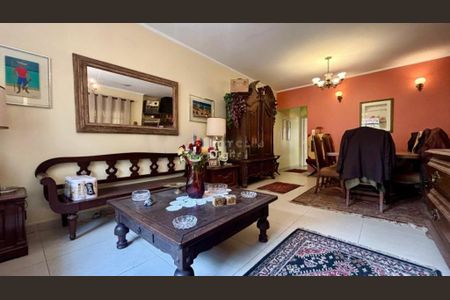 Casa à venda com 3 quartos, 185m² em Santo Amaro, São Paulo