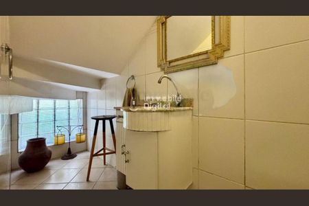 Casa à venda com 3 quartos, 185m² em Santo Amaro, São Paulo