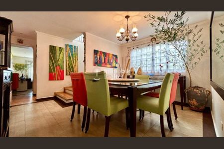 Casa à venda com 3 quartos, 230m² em Brooklin, São Paulo
