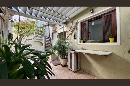 Casa à venda com 3 quartos, 230m² em Brooklin, São Paulo