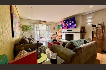 Casa à venda com 3 quartos, 230m² em Brooklin, São Paulo