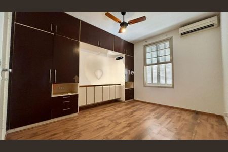 Casa à venda com 177m², 3 quartos e 3 vagas