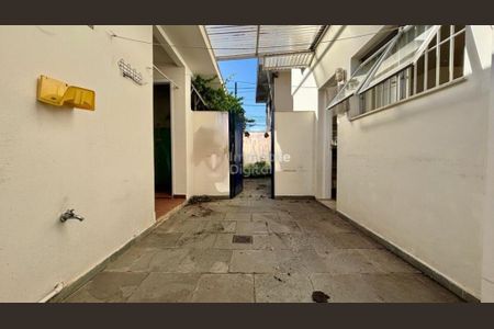 Casa à venda com 177m², 3 quartos e 3 vagas