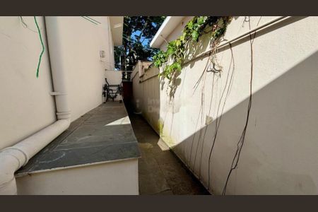 Casa à venda com 177m², 3 quartos e 3 vagas