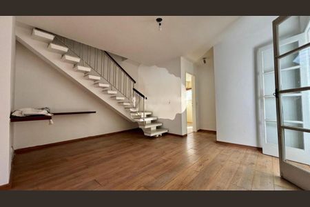 Casa à venda com 3 quartos, 177m² em Santo Amaro, São Paulo