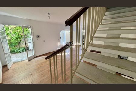 Casa à venda com 3 quartos, 177m² em Santo Amaro, São Paulo