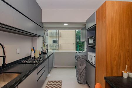 Apartamento à venda com 72m², 2 quartos e 1 vagaCozinha e Área de Serviço