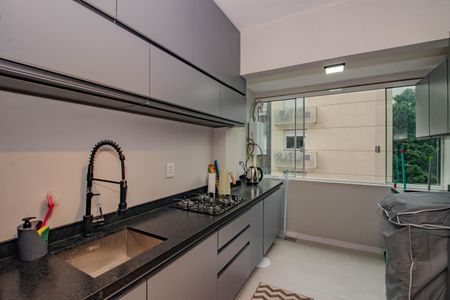 Apartamento à venda com 72m², 2 quartos e 1 vagaCozinha e Área de Serviço