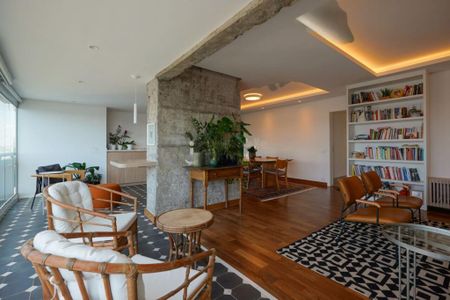 Apartamento à venda com 178m², 4 quartos e 3 vagas